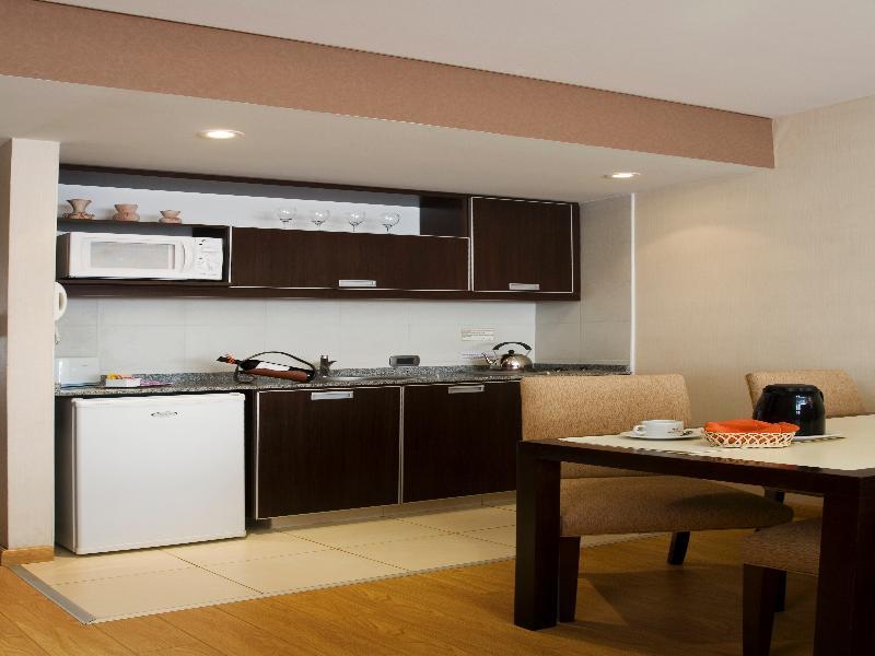 Uriburu 1756 By Ayres Apartments Recoleta Μπουένος Άιρες Εξωτερικό φωτογραφία